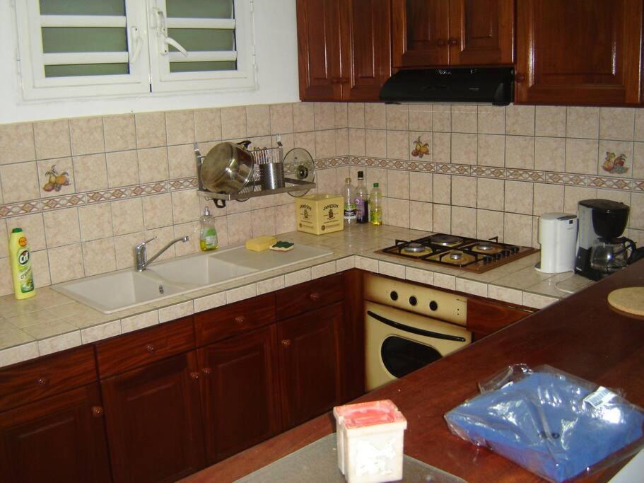 Charmant Appartement Verdoyant Le Morne-Vert 외부 사진