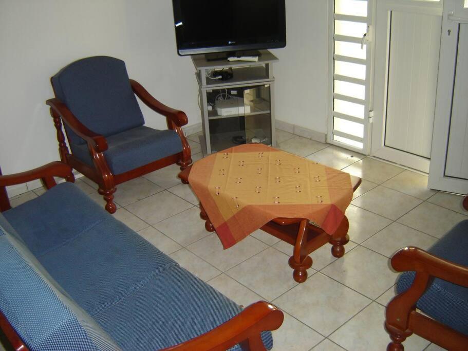 Charmant Appartement Verdoyant Le Morne-Vert 외부 사진